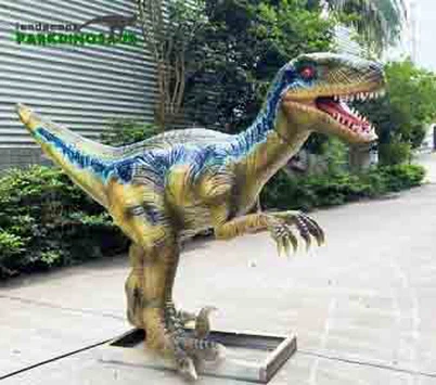 Animatronic Dinosaur Statue Velociraptor